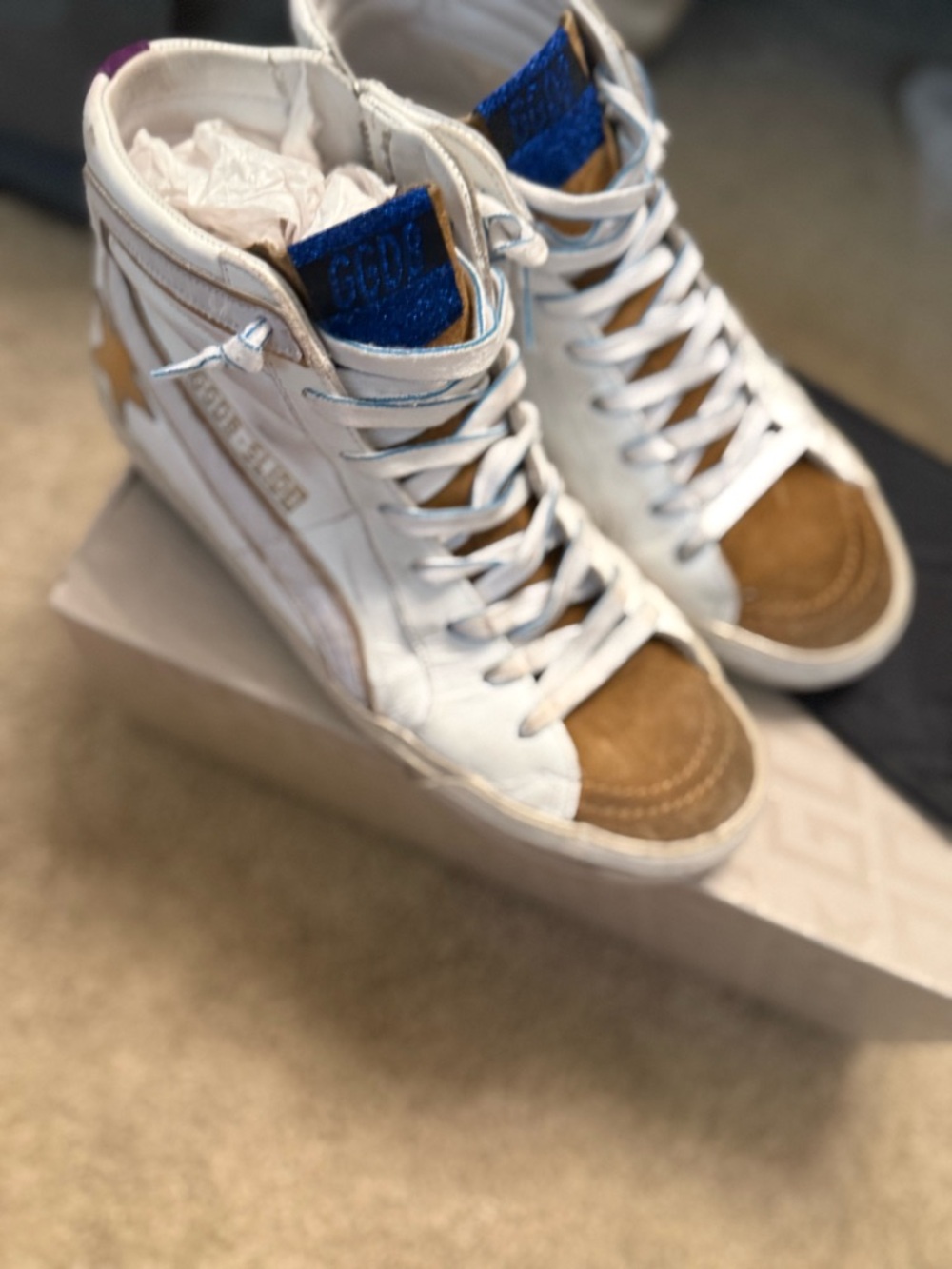 Authentic Golden Goose Slide White Leather Sneaker Hi top and suede toes